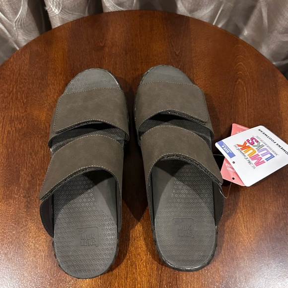 MUK LUKS Woman’s Flexi Sandals w/ Soft Cushion- Size: 6 - Picture 7 of 10